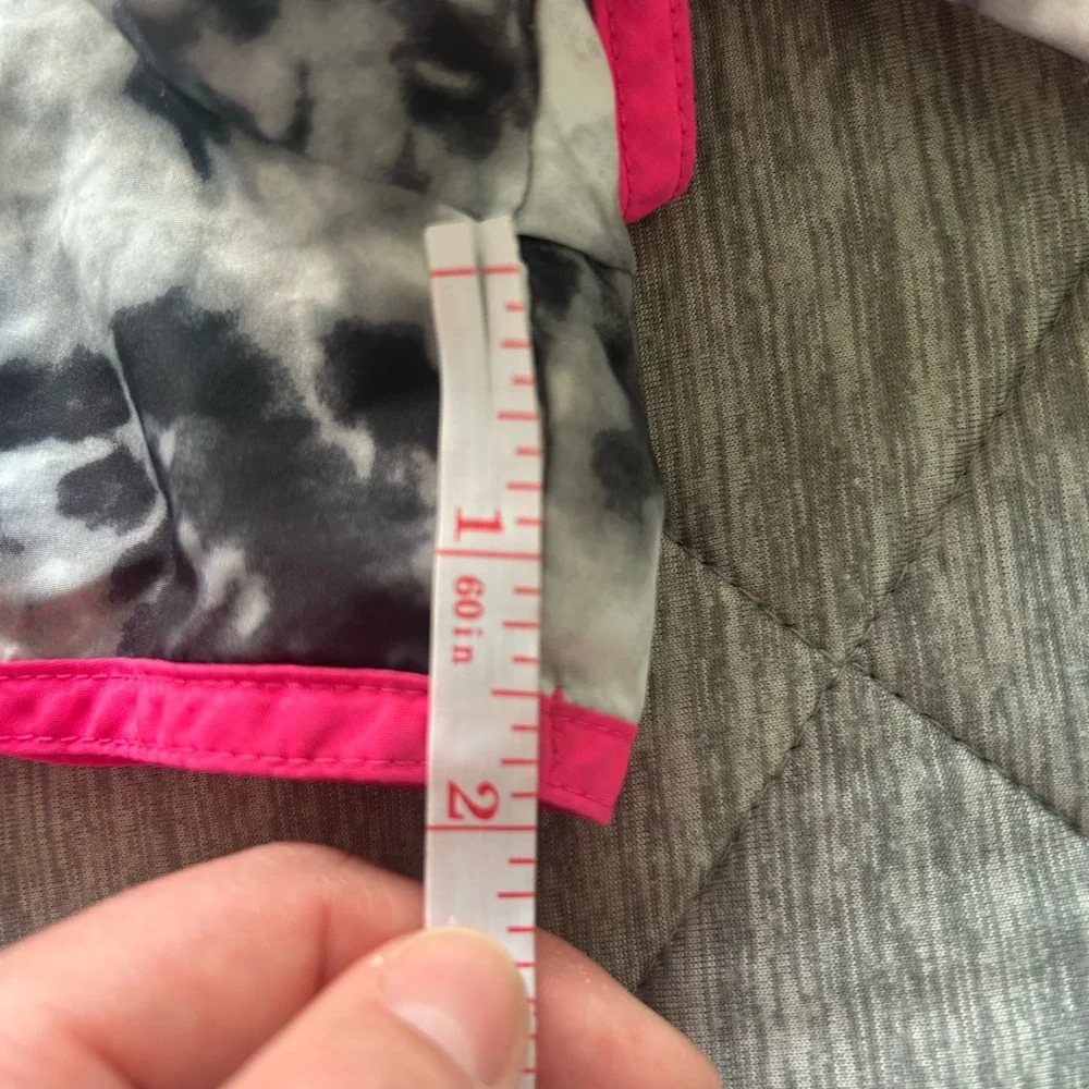 Aeropostale Athletic Black and White Tie Dye Shorts - Picture 8 of 10